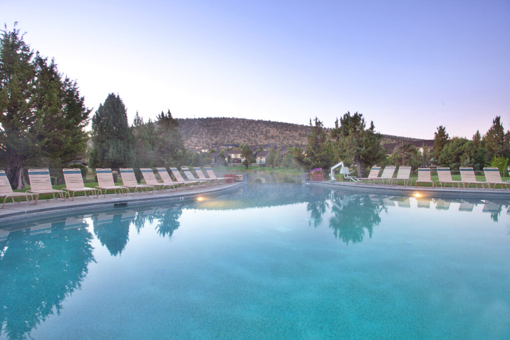 Canyon Rim at Eagle Crest pool at the Lodge